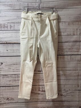 Express Women's High Rise Jeans in Cream